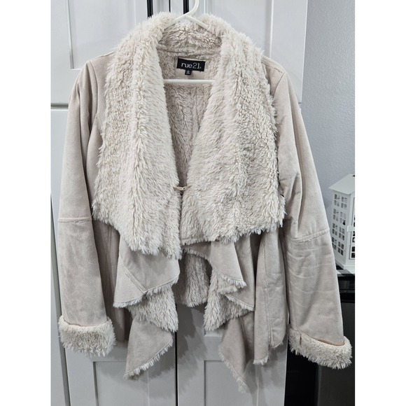 Rue 21 Cascade Scandanavian Style Boho Jacket Beige Faux Suede Juniors Large - Picture 2 of 13